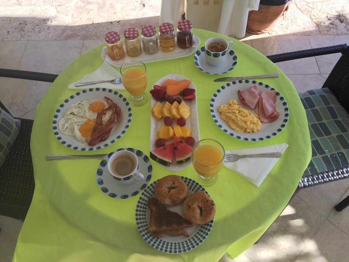 バヤイベ Casa Sirena Bed & Breakfast エクステリア 写真
